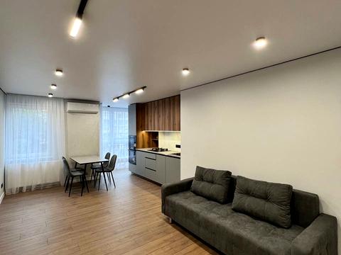 квартира за адресою Степана Бандери вул., 79