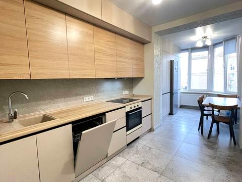 квартира по адресу Корольова ул., 4