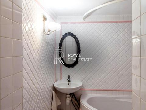 будинок за адресою Квітнева