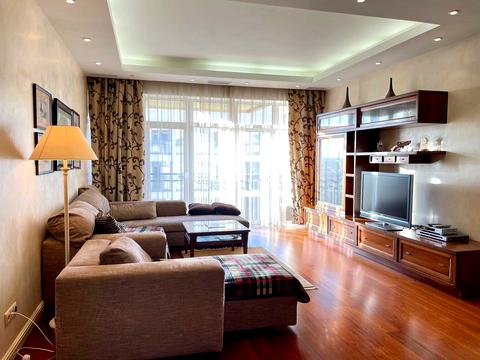 квартира по адресу Левка Лукʼяненка ул. (Василия Жуковского), 21-А