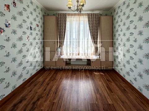 квартира за адресою Володимира Українця вул., 57