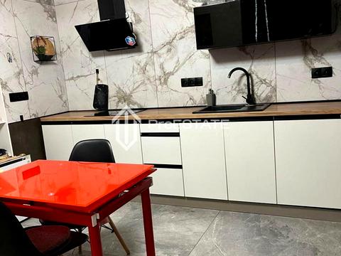 квартира за адресою Михайла Максимовича вул. (Онуфрія Трутенка), 3-Д