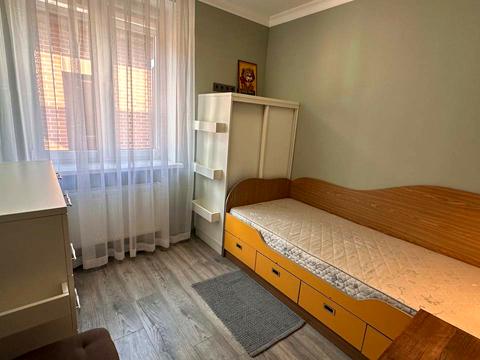 будинок за адресою смт. Таїрове, Коралова вул., 55