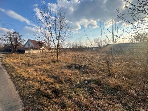 участок по адресу Центральна