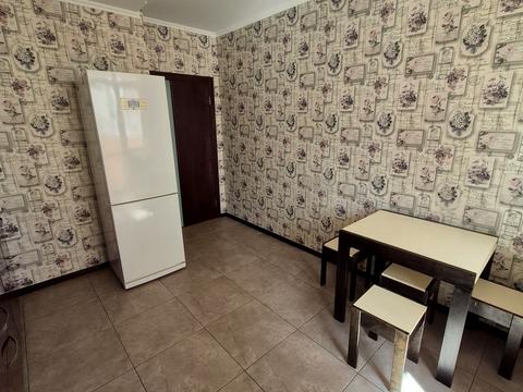 квартира за адресою Воскресенська вул., 16-В