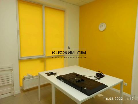 коммерческая по адресу Александровская ул., 1