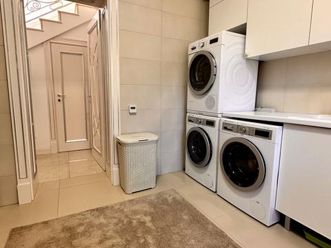 будинок за адресою Соснова
