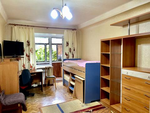 квартира за адресою Русанівський бульв., 4