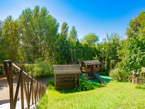 комерційна за адресою Лісківська вул., 26