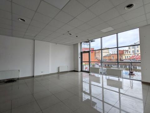 комерційна за адресою Проскурівського підпілля вул., 61