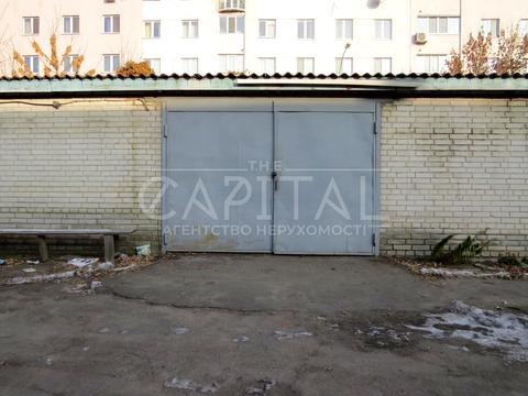 комерційна за адресою Ямська вул., 35/34