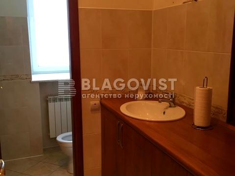 комерційна за адресою Банкова вул., 12