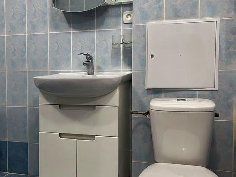 квартира за адресою Лаврська вул. (Січневого Повстання), 4-В