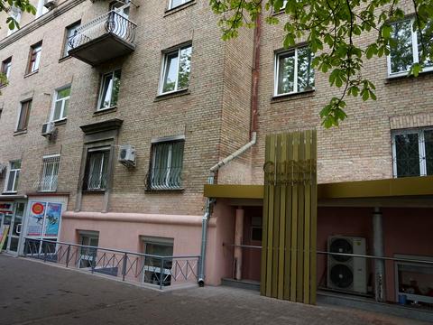 комерційна за адресою Князів Острозьких вул. (Московська), 41/8