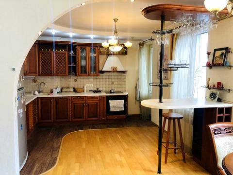 квартира за адресою Осіння вул., 33