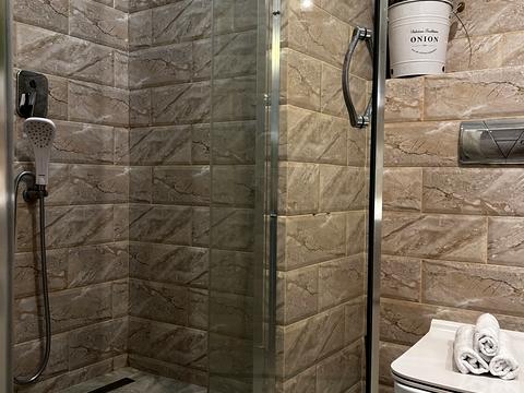 квартира за адресою Дмитра Луценка вул. (Крейсера "Аврора"), 10-А