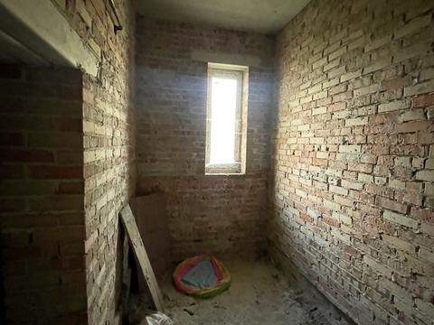 будинок за адресою 5-та Білогорська вул., 8