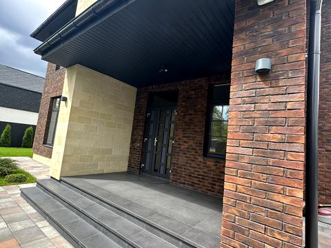 дом по адресу Лучшая ул. (Ломоносова), 1