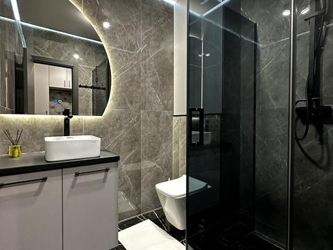 квартира за адресою Євгена Коновальця вул., 37-А