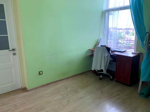 квартира за адресою Євгена Коновальця вул. (Володимира Погорєлова), 1