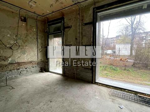 комерційна за адресою Олександра Копиленка вул., 3