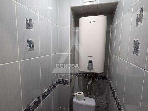 квартира за адресою Шкільна вул. (Героїв Сталінграда), 18
