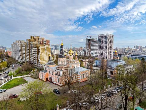 квартира по адресу Патриарха Мстислава Скрипника ул., 15