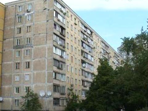 квартира за адресою Дарницький бульв., 4