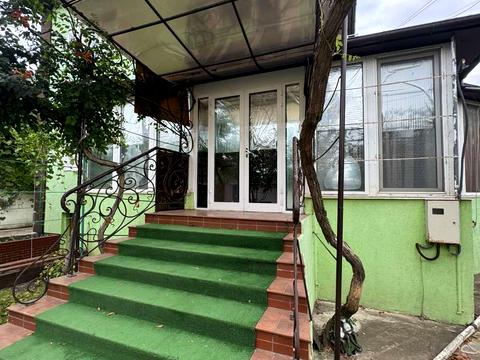 дом по адресу Південна