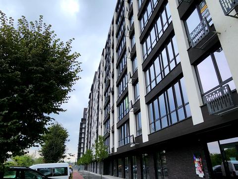квартира за адресою Романа Левицького вул., 4