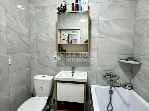 квартира за адресою Козакевича вул., 25