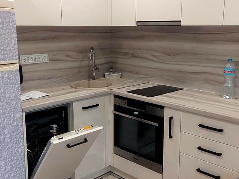 квартира по адресу Ревуцкого ул., 40-Б