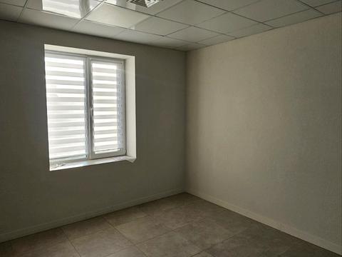 комерційна за адресою провулок 14 жовтня, 1-а