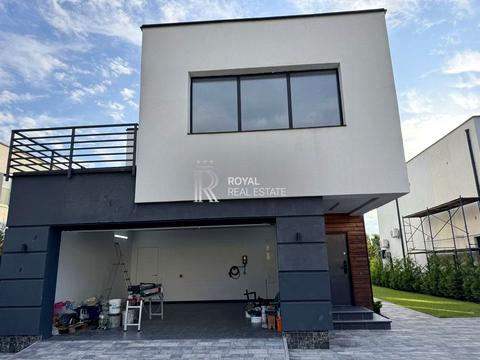 дом по адресу Центральная ул.