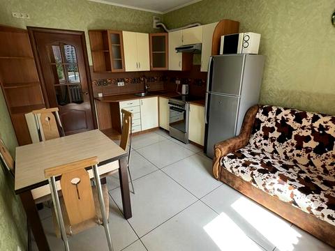 квартира за адресою Драгоманова вул., 14