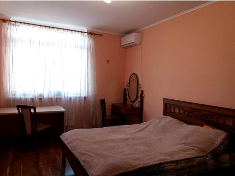 квартира за адресою Воскресенська вул., 12-Б