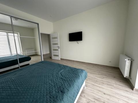 квартира за адресою Барталона Карловського, 4