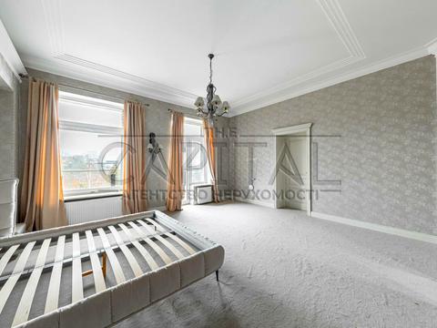 будинок за адресою вул. Локомотивна