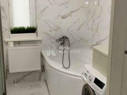 будинок за адресою 1 Травня вул.