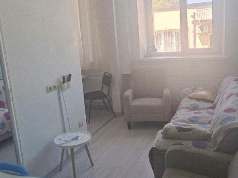 квартира по адресу 10-го Апреля ул., 4