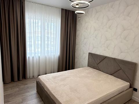 квартира по адресу Героев Небесной Сотни просп., 32/1