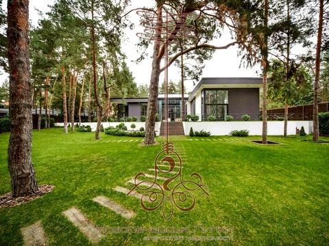 будинок за адресою Вишнева вул.