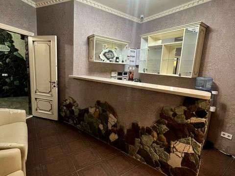 комерційна за адресою Петра Калнишевського вул. (Михайла Майорова), 7
