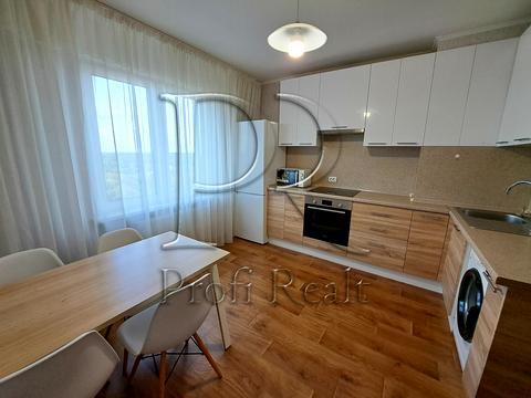 квартира за адресою Академіка Глушкова просп., 9-Є