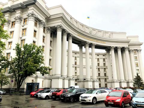квартира за адресою Десятинна вул., 1/3