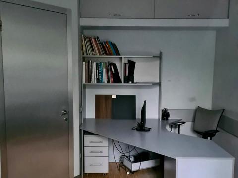 комерційна за адресою Соборна пл. (Жовтнева), 7