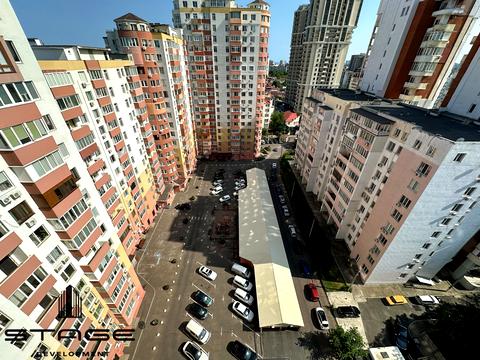 квартира за адресою Педагогічна вул., 21/1