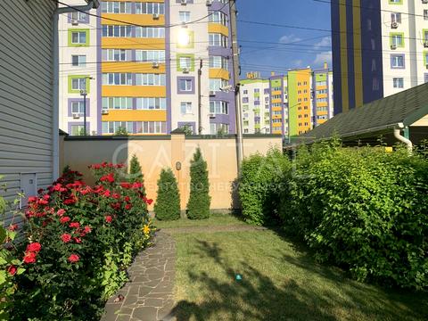 будинок за адресою Яблунева вул.