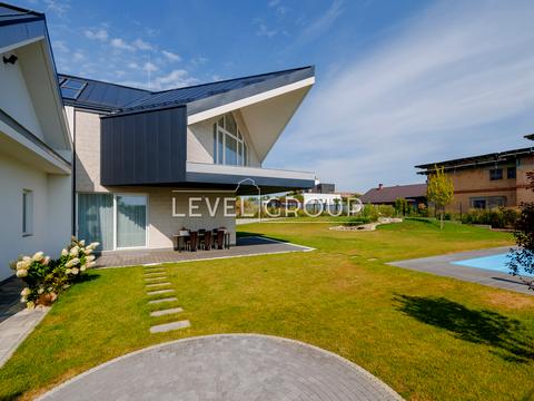 будинок за адресою Захрестова вул.