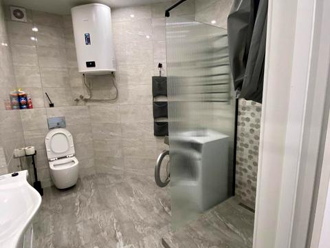 квартира за адресою В'ячеслава Чорновола вул., 17
